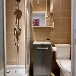 Apartamento Fully Equipped - 2 Guests - 3 Mins From Metro