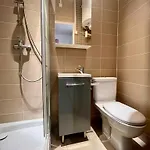 Fully Equipped - 2 Guests - 3 Mins From Metro Apartamento París