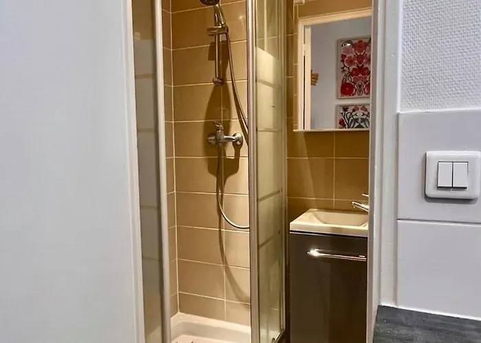 Daire Fully Equipped - 2 Guests - 3 Mins From Metro Paris